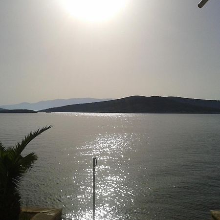 Teras Motel Foca Exterior photo