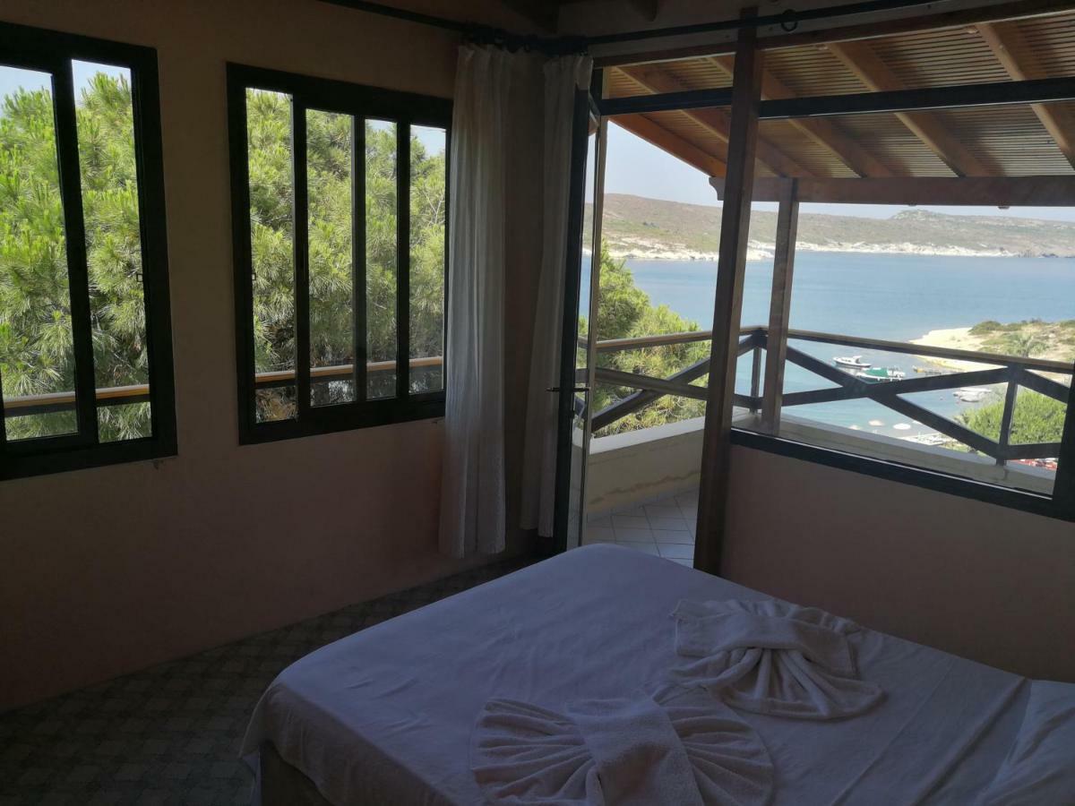 Teras Motel Foca Exterior photo